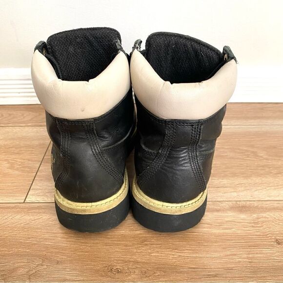 Timberland Classic Black Leather Waterproof Boots Womens Size 4.5 - Picture 4 of 9
